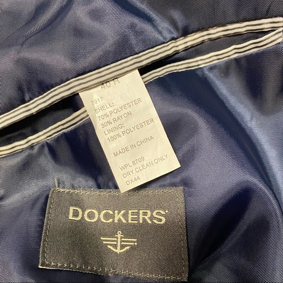 Dockers Men’s Classic Navy 2 Button Blazer SZ40R - Picture 10 of 10
